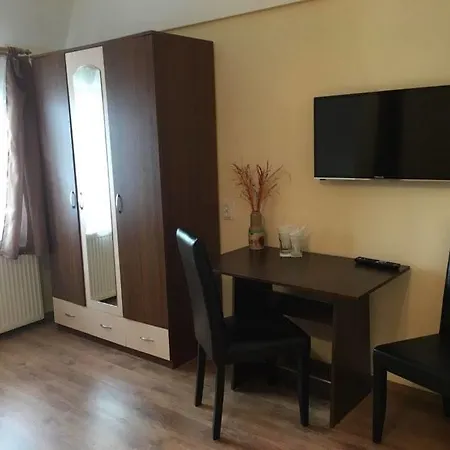 Alojamento de Acomodação e Pequeno-almoço Casa Aurelia 3*